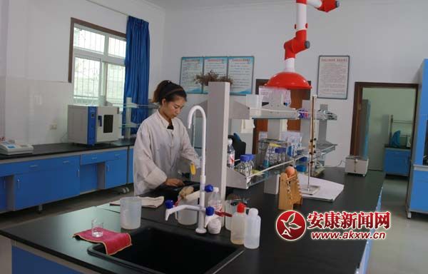 ���m�ɺ� ʯȪ��ˮ�SˮԴ���� �ǅ^��ˮ�漱 (4).jpg