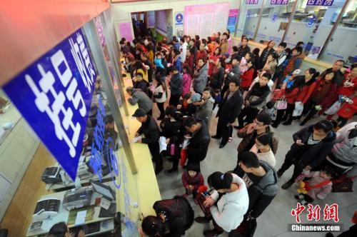 �Y�ψD���T�\��̖̎��������l �f�� �z