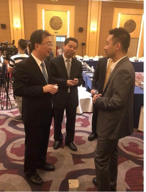 PingPong�c�����_�ɑ�(zh��n)�Ժ�������ͬ����羳���{�D