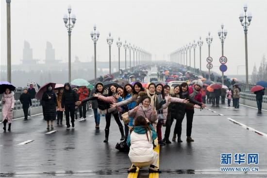 ���������1�����¡��Ͼ��L������򹫱��_��