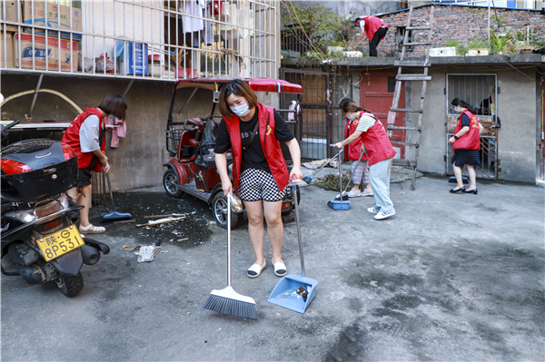 �����U�f�������V�������