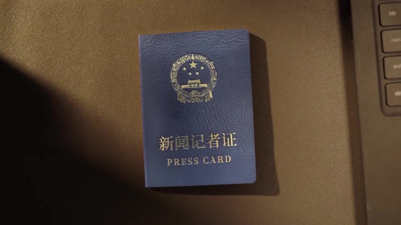 �c���(gu��)ͬ�� �c����ͬ�ġ����°�ӛ���C�Q�l(f��)���}����Ƭ