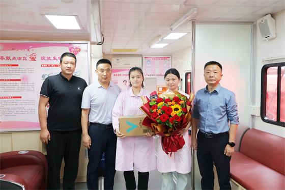 安康市中心血站開展“5·12”國際護士節慰問活動